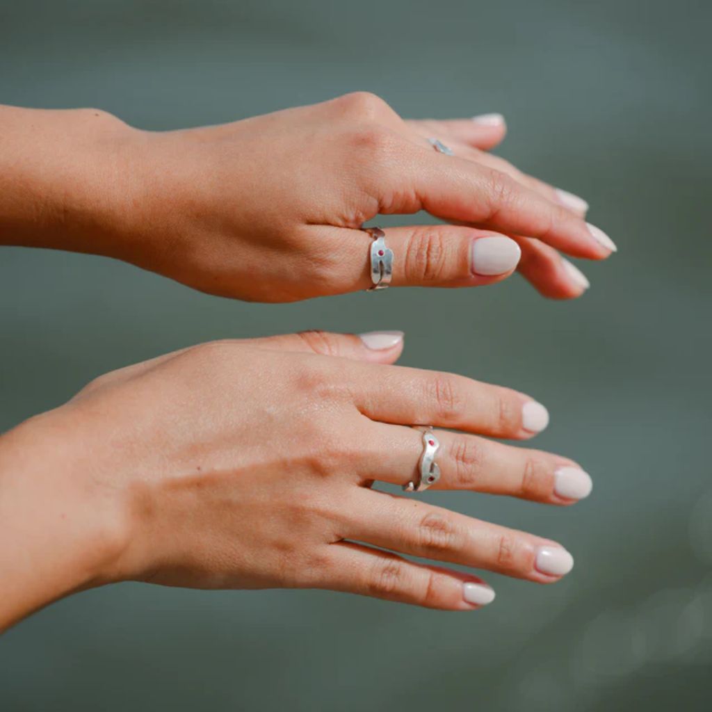 Silver ring meaning hotsell